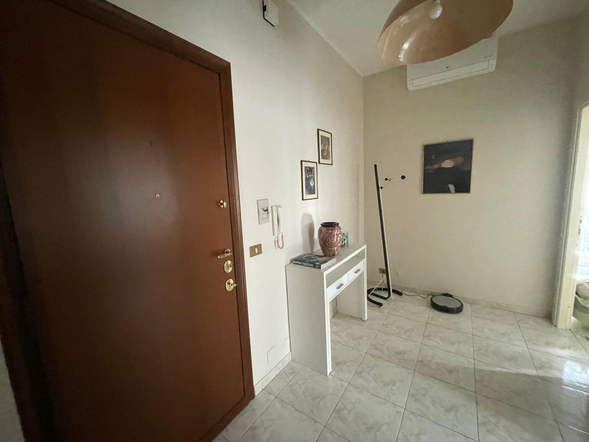 Daniela; Vacanza E/O Lavoro Nichelino Bagian luar foto